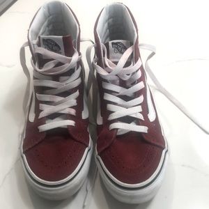 Vans Women’s SK8-HI - Hi Top Sneakers